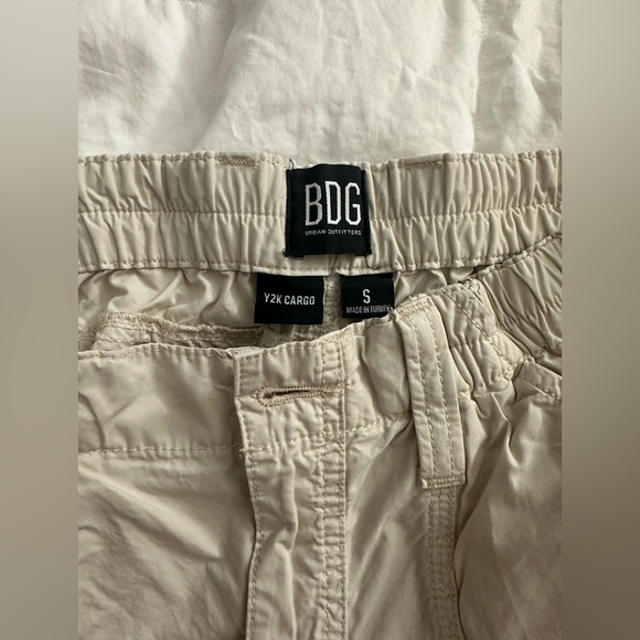 BDG Y2K Cargo pants urban outfitters worn one time - Picture 4 of 5